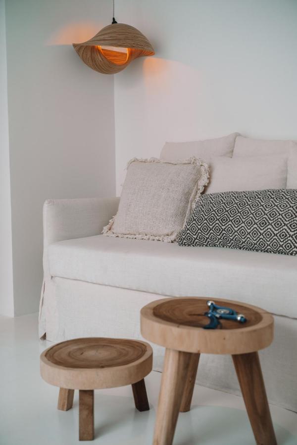 Nelya Suites (Adults Only) Мегалохори Екстериор снимка