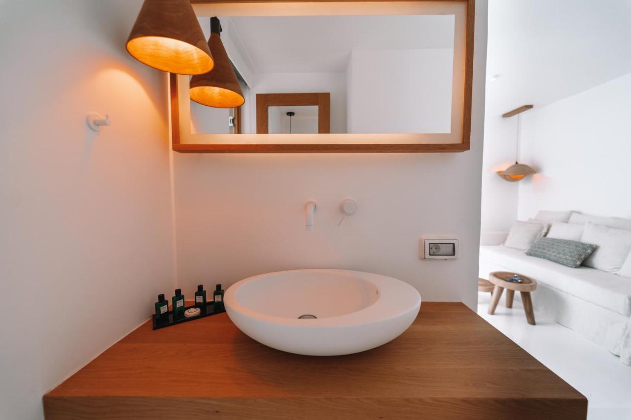 Nelya Suites (Adults Only) Мегалохори Екстериор снимка